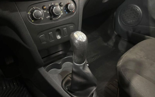 imagem-https://www.socarrao.com.br/sc-vehicle-images-prod/4005126/1790017949117-8483105_4_B_f34ac14f0a.jpeg