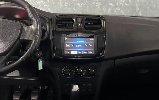 imagem-https://www.socarrao.com.br/sc-vehicle-images-prod/4005126/1790017949132-8483105_1_B_a4321193b8.jpeg
