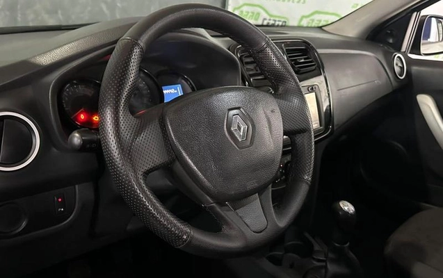 imagem-https://www.socarrao.com.br/sc-vehicle-images-prod/4005126/1790017949135-8483105_1_B_95c745947f.jpeg