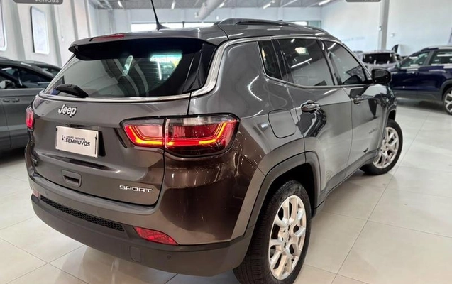 imagem-https://www.socarrao.com.br/sc-vehicle-images-prod/4005132/1790019369276-8488777_9_B_3dad259531.jpeg