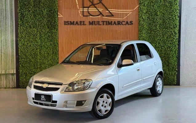 imagem-https://www.socarrao.com.br/sc-vehicle-images-prod/4005187/1790019722707-8477815_13_B_b0ee8a7878.jpeg