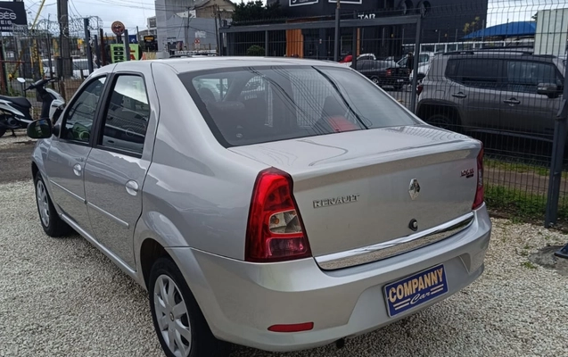 imagem-https://www.socarrao.com.br/sc-vehicle-images-prod/4005204/1790018039388-V2hhdHNBcHAgSW1hZ2UgMjAyNi0wOS0yMSBhdCAxNS41MC4xNCAoMikuanBlZw.jpeg