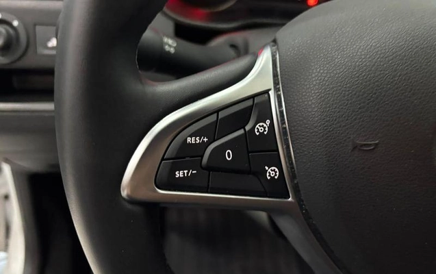 imagem-https://www.socarrao.com.br/sc-vehicle-images-prod/4005284/1790018146915-8488901_5_B_cbd65f22a3.jpeg