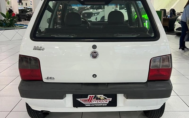 imagem-https://www.socarrao.com.br/sc-vehicle-images-prod/4005361/1790096719589-8497105_9_B_86cd4fd61f.jpeg