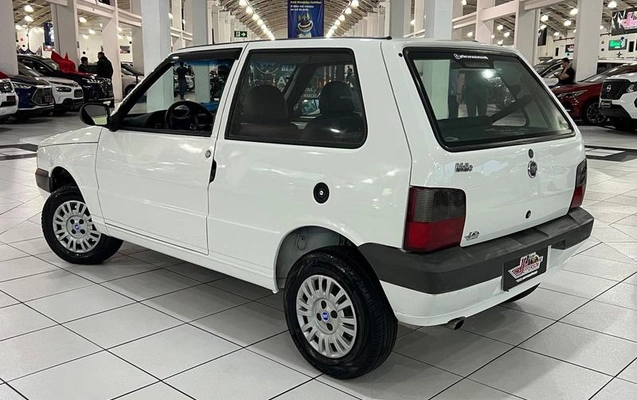 imagem-https://www.socarrao.com.br/sc-vehicle-images-prod/4005361/1790096719590-8497105_15_B_d9f8b429d0.jpeg