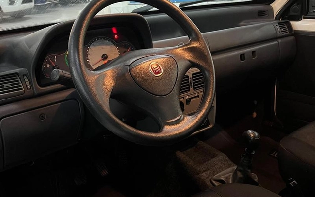 imagem-https://www.socarrao.com.br/sc-vehicle-images-prod/4005361/1790096719604-8497105_14_B_201e9d83d8.jpeg