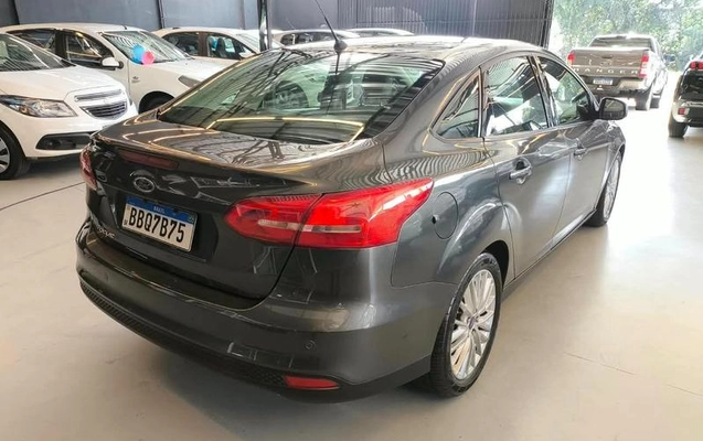 imagem-https://www.socarrao.com.br/sc-vehicle-images-prod/4005430/1790018309957-8381093_1_B_15b15d516d.jpeg