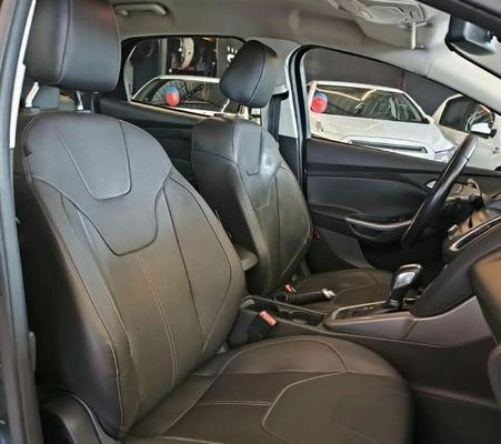 imagem-https://www.socarrao.com.br/sc-vehicle-images-prod/4005430/1790018309968-8381093_12_B_57ebb14511.jpeg