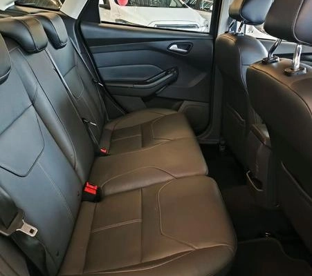 imagem-https://www.socarrao.com.br/sc-vehicle-images-prod/4005430/1790018309974-8381093_8_B_9f0474046c.jpeg