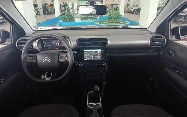 imagem-https://www.socarrao.com.br/sc-vehicle-images-prod/4005449/1790018335070-8210007_9_B_3554c7e0df.jpeg