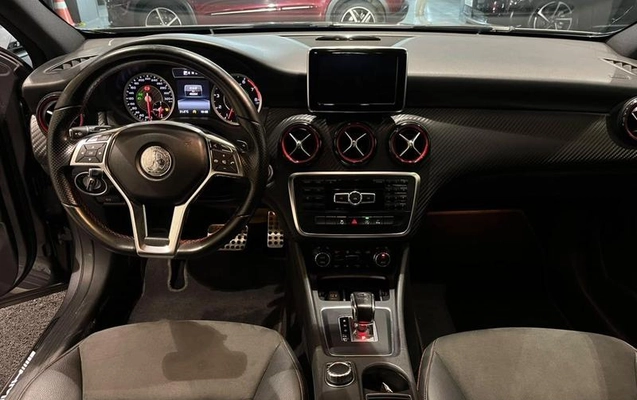 imagem-https://www.socarrao.com.br/sc-vehicle-images-prod/4005489/1790018419649-8498178_1_B_9f7de8c789.jpeg