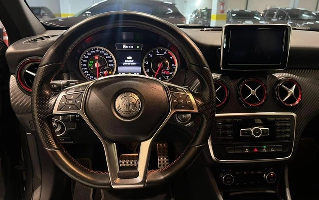 imagem-https://www.socarrao.com.br/sc-vehicle-images-prod/4005489/1790018419650-8498178_1_B_33faf78b7f.jpeg