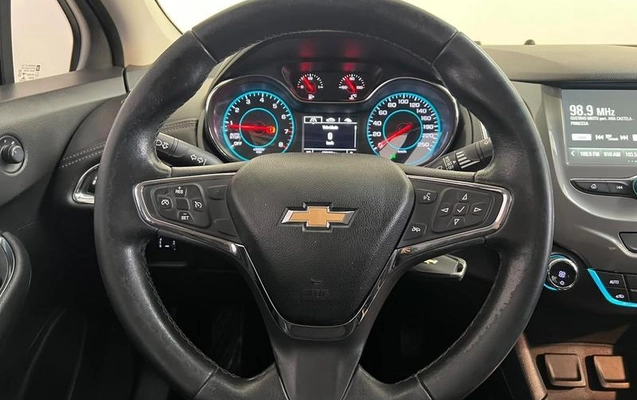 imagem-https://www.socarrao.com.br/sc-vehicle-images-prod/4005550/1790019342778-8391761_6_B_327076cb60.jpeg