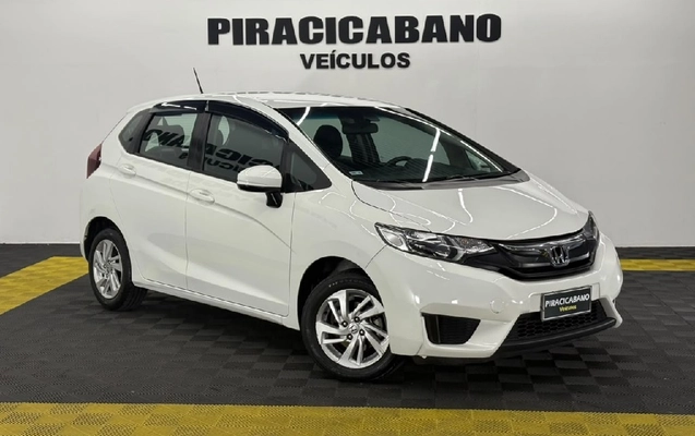 imagem-https://www.socarrao.com.br/sc-vehicle-images-prod/4005595/1790018792686-ab101f2b-60bc-5455-af0e-7338a128b565-whatsappimage2026-09-21at150700jpeg.jpg