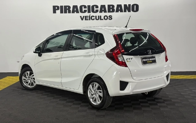 imagem-https://www.socarrao.com.br/sc-vehicle-images-prod/4005595/1790018792688-e4e35164-a98d-1f8c-f61c-f0ceb62d719b-whatsappimage2026-09-21at150657jpeg.jpg
