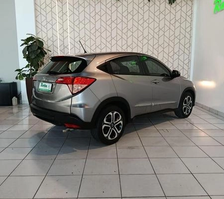 imagem-https://www.socarrao.com.br/sc-vehicle-images-prod/4005596/1790018838839-7892138_7_B_b0b3c1a25f.jpeg