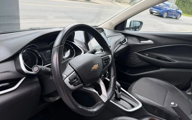imagem-https://www.socarrao.com.br/sc-vehicle-images-prod/4005598/1790018798530-693691b0-fe26-018a-b3ce-3a23d79a8458.jpg