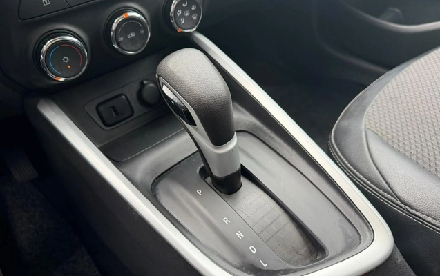 imagem-https://www.socarrao.com.br/sc-vehicle-images-prod/4005598/1790018798534-ae9357fb-a9f2-b276-a671-3a23d79a848c.jpg