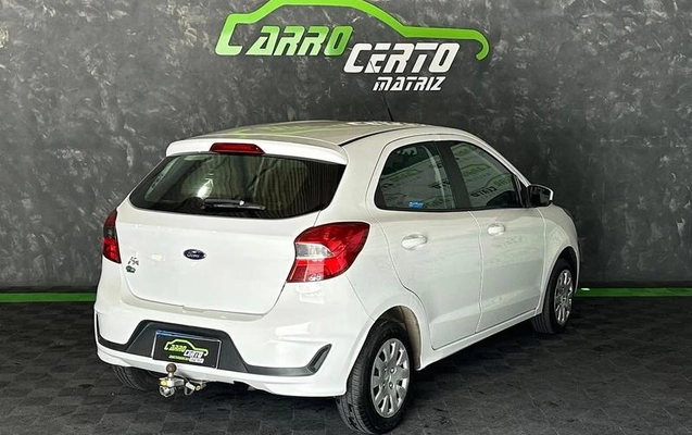 imagem-https://www.socarrao.com.br/sc-vehicle-images-prod/4005618/1790018833442-8495399_10_B_2a5c197331.jpeg