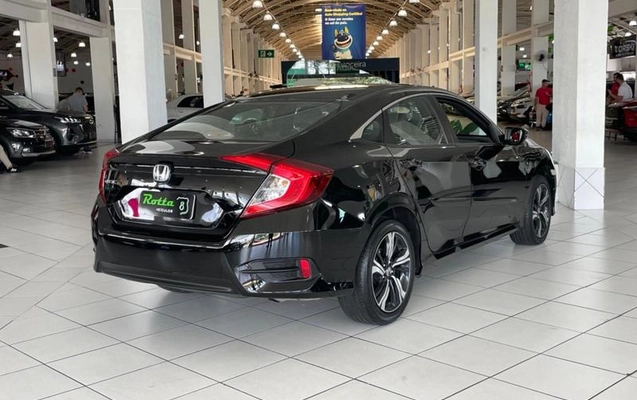 imagem-https://www.socarrao.com.br/sc-vehicle-images-prod/4005656/1790018891396-7625439_6_B_676fe5eb9f.jpeg