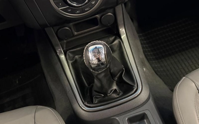 imagem-https://www.socarrao.com.br/sc-vehicle-images-prod/4005658/1790023088558-8467164_5_B_ee8d303628.jpeg