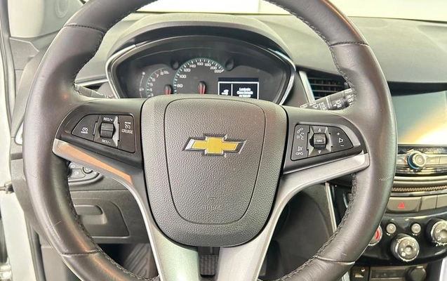 imagem-https://www.socarrao.com.br/sc-vehicle-images-prod/4005670/1790018919899-7969013_4_B_c9352a9111.jpeg