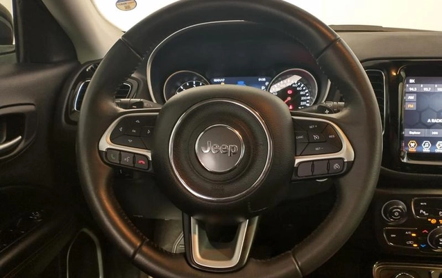 imagem-https://www.socarrao.com.br/sc-vehicle-images-prod/4005792/1790020121507-6305656_12_B_bb5815333e.jpeg