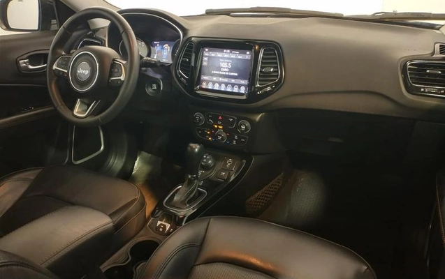 imagem-https://www.socarrao.com.br/sc-vehicle-images-prod/4005792/1790020121511-6305656_4_B_530b9dd25b.jpeg