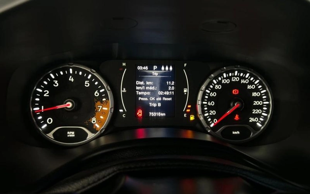 imagem-https://www.socarrao.com.br/sc-vehicle-images-prod/4005808/1790019188109-7219794_3_B_2d8af6441d.jpeg