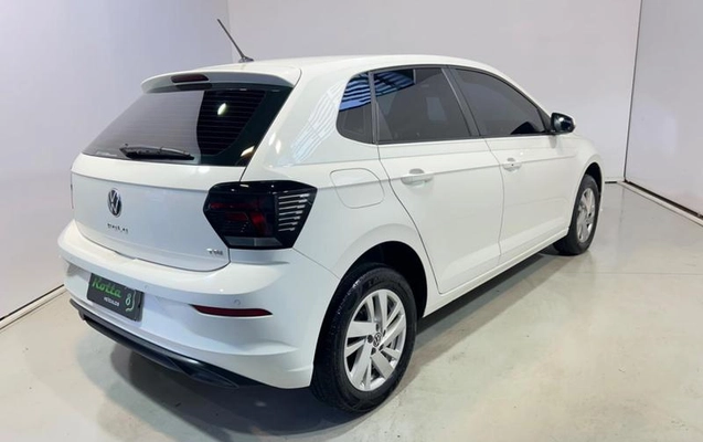 imagem-https://www.socarrao.com.br/sc-vehicle-images-prod/4005810/1790022545756-7304558_25_B_d61a9cb86b.jpeg