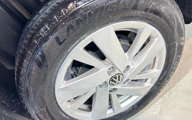 imagem-https://www.socarrao.com.br/sc-vehicle-images-prod/4005810/1790022545759-7304558_24_B_09cba2abd1.jpeg