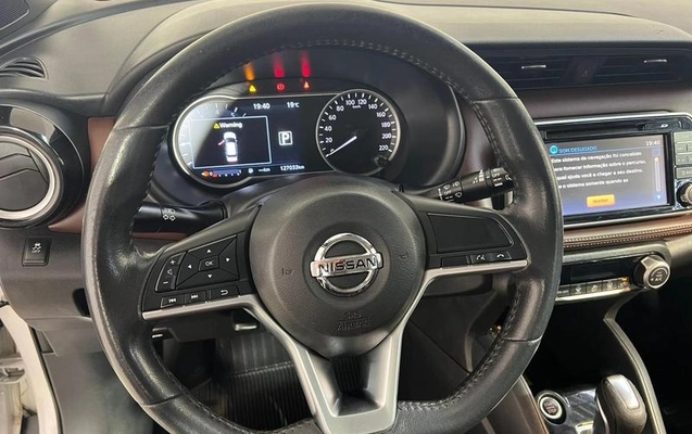 imagem-https://www.socarrao.com.br/sc-vehicle-images-prod/4005814/1790023724614-7555081_7_B_56ded2626d.jpeg