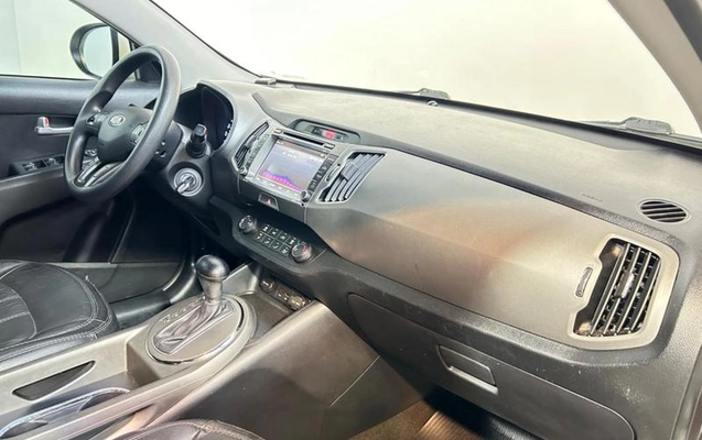 imagem-https://www.socarrao.com.br/sc-vehicle-images-prod/4005815/1790100224037-7610710_6_B_0a9d75e99f.jpeg
