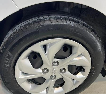 imagem-https://www.socarrao.com.br/sc-vehicle-images-prod/4005819/1790020009184-7749547_0_B_00e2090505.jpeg