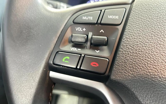 imagem-https://www.socarrao.com.br/sc-vehicle-images-prod/4005820/1790019199799-7772383_2_B_8683d2ea99.jpeg