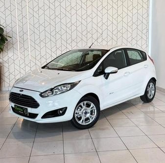 Ford Fiesta 2017 Branco — foto 1 de 3