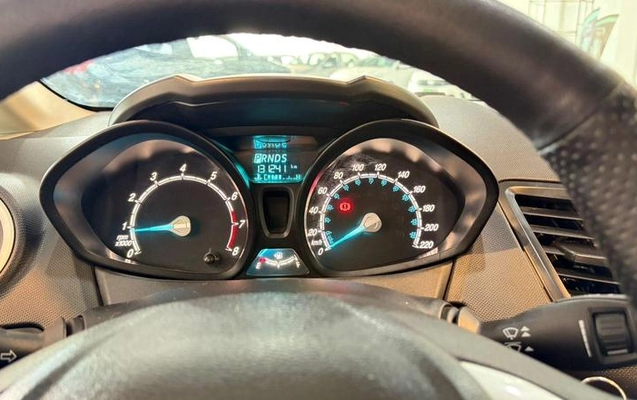 imagem-https://www.socarrao.com.br/sc-vehicle-images-prod/4005822/1790021115361-7857989_7_B_9cb371f090.jpeg