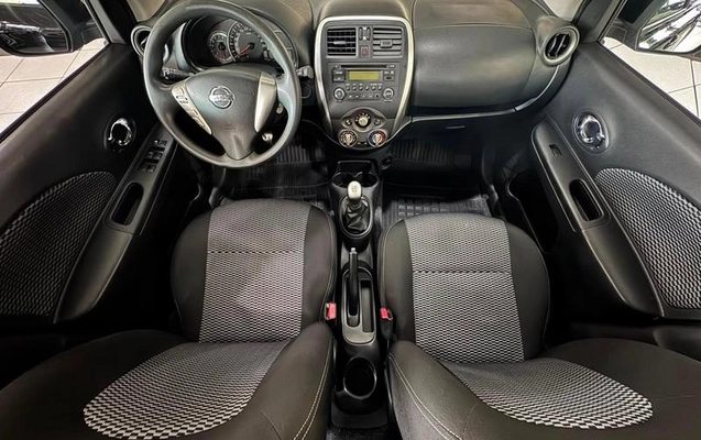 imagem-https://www.socarrao.com.br/sc-vehicle-images-prod/4005824/1790019204034-7858655_1_B_29b1cac95c.jpeg