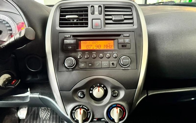 imagem-https://www.socarrao.com.br/sc-vehicle-images-prod/4005824/1790019204035-7858655_3_B_69832d39a1.jpeg