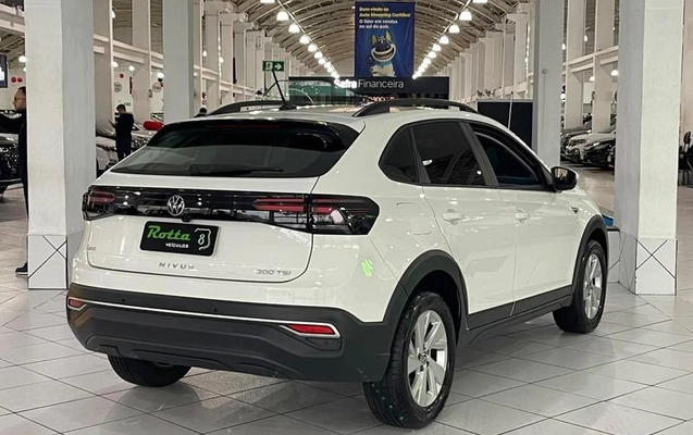 imagem-https://www.socarrao.com.br/sc-vehicle-images-prod/4005827/1790019206160-7904480_8_B_e051d545ce.jpeg