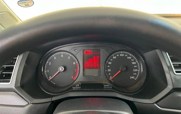 imagem-https://www.socarrao.com.br/sc-vehicle-images-prod/4005847/1790019218416-8023814_5_B_2af019b2e8.jpeg