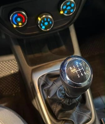imagem-https://www.socarrao.com.br/sc-vehicle-images-prod/4005852/1790019222666-8090722_4_B_c6e1633ff7.jpeg