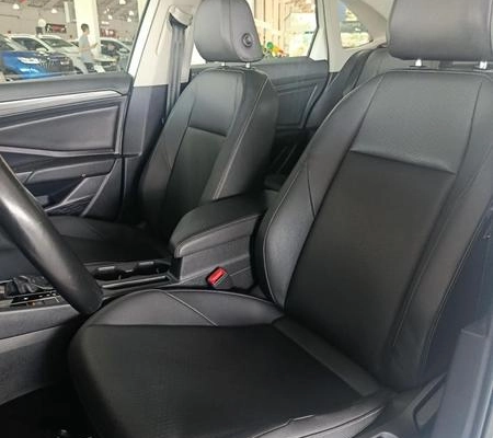 imagem-https://www.socarrao.com.br/sc-vehicle-images-prod/4005856/1790021942367-8136313_12_B_c963873d06.jpeg