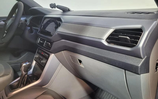 imagem-https://www.socarrao.com.br/sc-vehicle-images-prod/4005857/1790019226893-8158329_12_B_edcf3ce064.jpeg