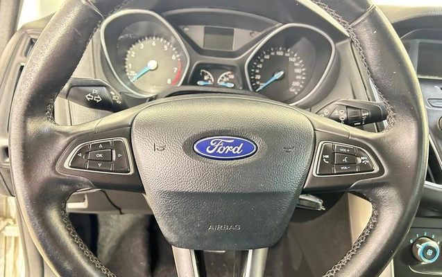 imagem-https://www.socarrao.com.br/sc-vehicle-images-prod/4005859/1790020189977-8179876_5_B_7cc2432395.jpeg