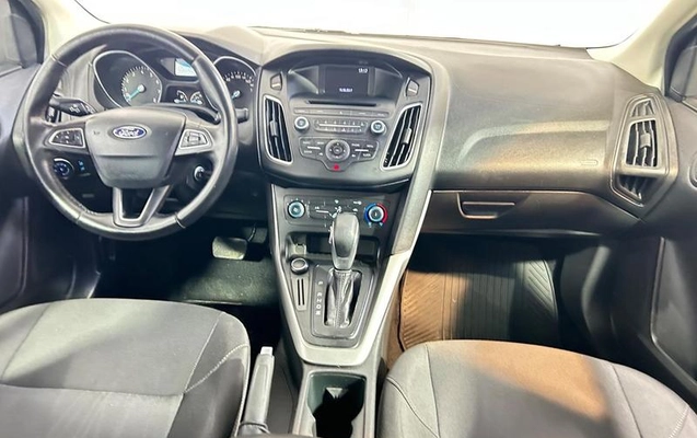 imagem-https://www.socarrao.com.br/sc-vehicle-images-prod/4005859/1790020189979-8179876_9_B_a6f0491d41.jpeg