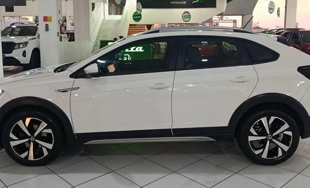 imagem-https://www.socarrao.com.br/sc-vehicle-images-prod/4005864/1790019232728-8224666_7_B_43160be177.jpeg