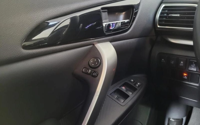 imagem-https://www.socarrao.com.br/sc-vehicle-images-prod/4005867/1790019235783-8246196_2_B_03e8979d89.jpeg