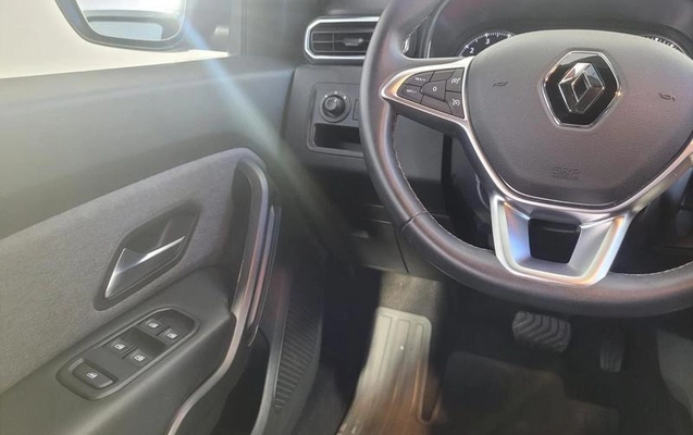 imagem-https://www.socarrao.com.br/sc-vehicle-images-prod/4005893/1790020961494-8323903_5_B_74cb5a3cd7.jpeg