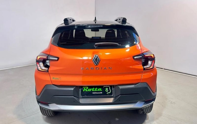imagem-https://www.socarrao.com.br/sc-vehicle-images-prod/4005900/1790019253654-8323986_13_B_7e20a60694.jpeg